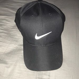 Nike golf hat